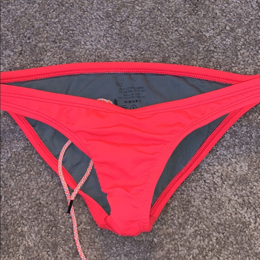 Jolyn bottoms BALI